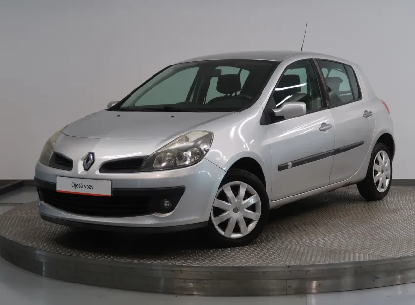 Renault Clio 1.2 i 16V 55kW STK 2028