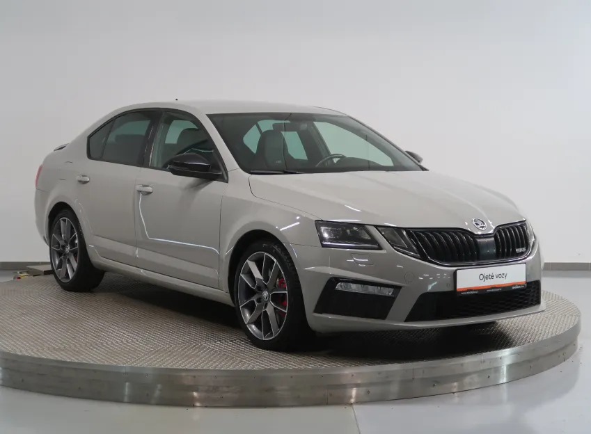 Škoda Octavia RS 2.0TSI 180KW DSG NAVI