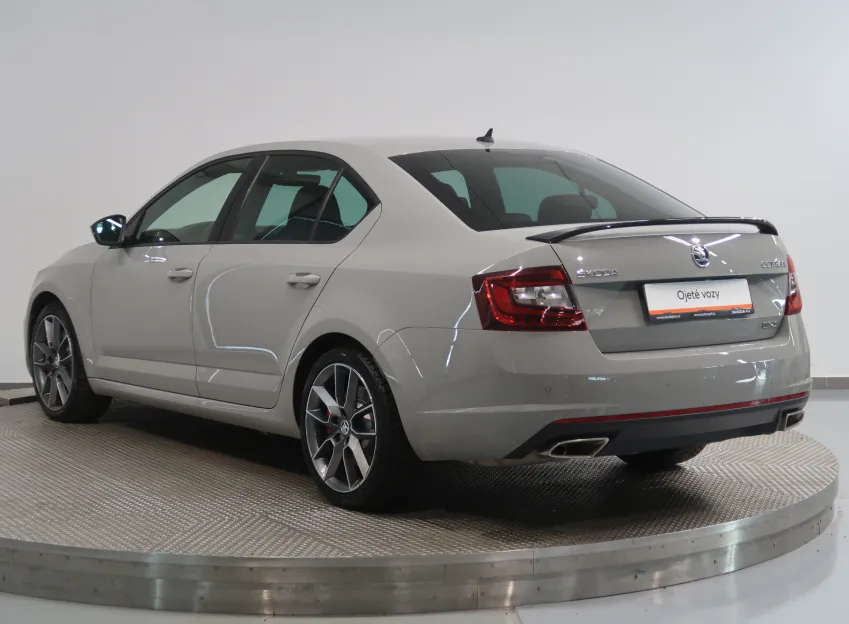 Škoda Octavia RS 2.0TSI 180KW DSG NAVI