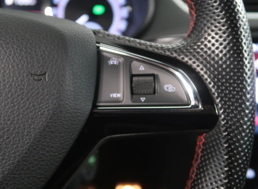Škoda Octavia RS 2.0TSI 180KW DSG NAVI