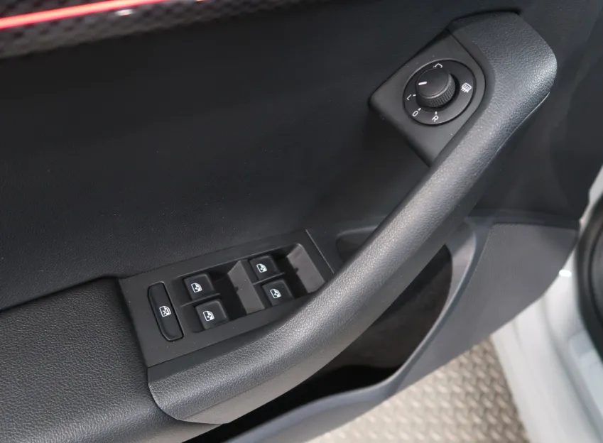 Škoda Octavia RS 2.0TSI 180KW DSG NAVI