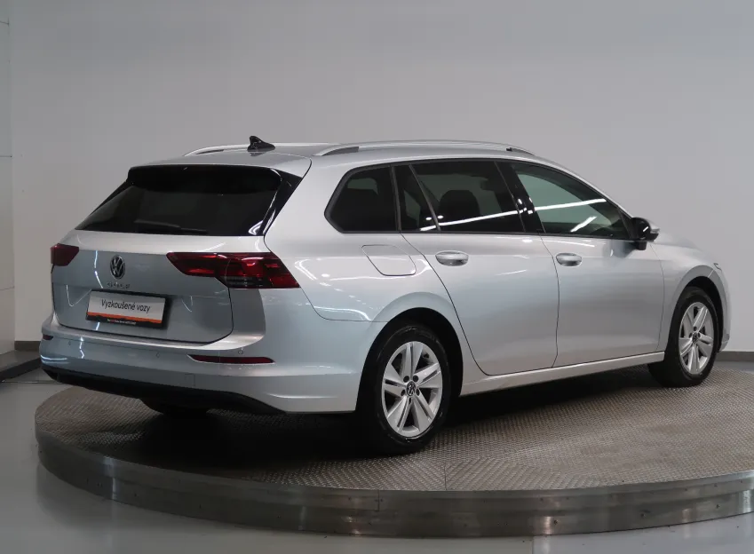 Volkswagen Golf LIFE 2.0TDI 110KW DSG TAŽNÉ