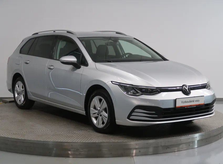 Volkswagen Golf LIFE 2.0TDI 110KW DSG TAŽNÉ