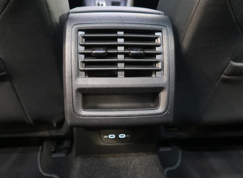 Volkswagen Golf LIFE 2.0TDI 110KW DSG TAŽNÉ