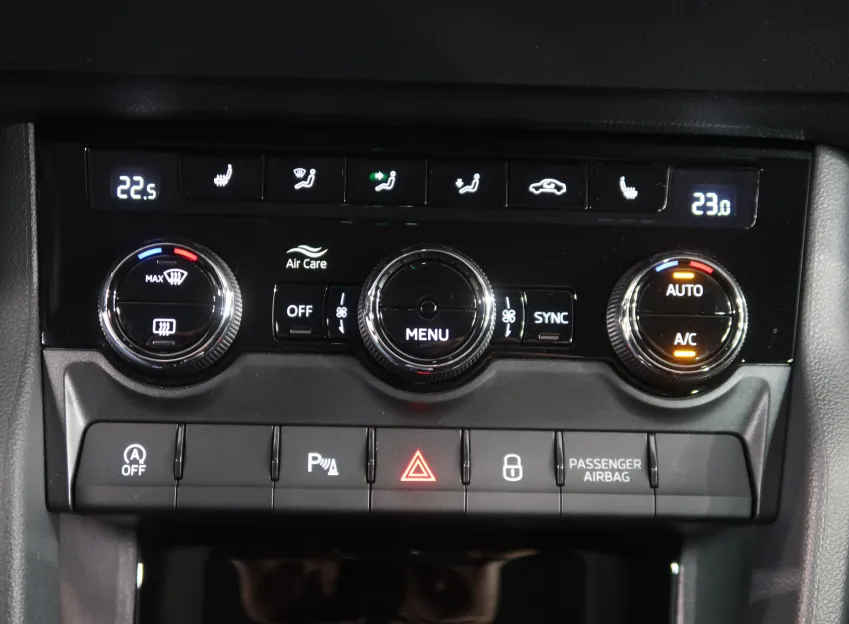 Škoda Karoq STYLE 1.5TSI 110KW DSG NAVI