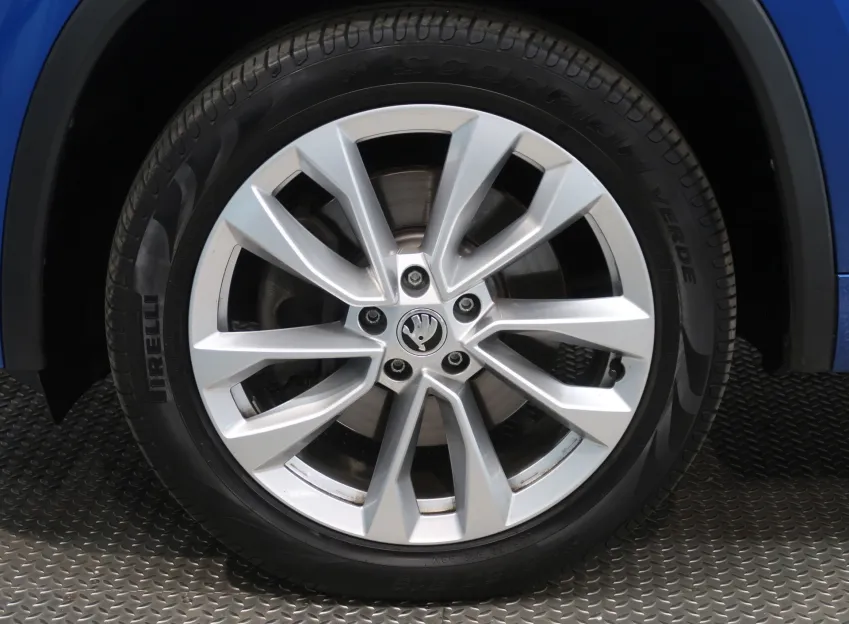 Škoda Kodiaq L&K 2.0TDI 147KW 4x4 DSG WEBASTO 7MÍST TAŽNÉ CANTO