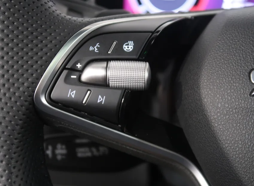 Škoda Kodiaq SPORTLINE 2.0TSI 150KW 4x4 DSG TAŽNÉ WEBASTO PANOR