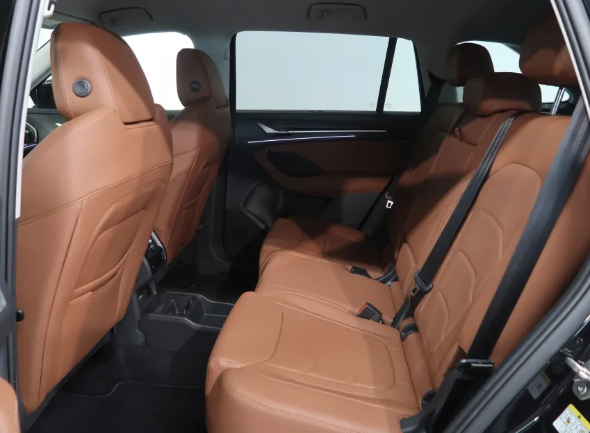 Škoda Kodiaq EXCLUSIVE 2.0TDI 142KW 4x4DSG TAŽNÉ WEBASTO CANTON
