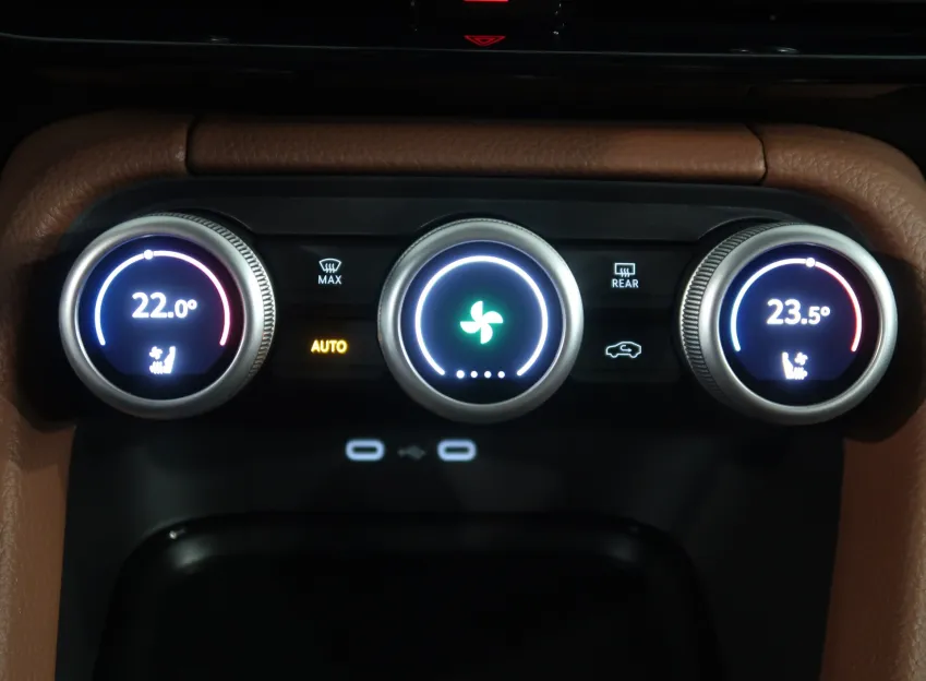 Škoda Kodiaq EXCLUSIVE 2.0TDI 142KW 4x4DSG TAŽNÉ WEBASTO CANTON