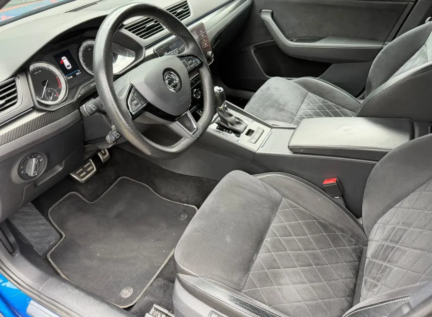 Škoda Superb SPORTLINE 2.0TDI 140KW 4x4 DSG