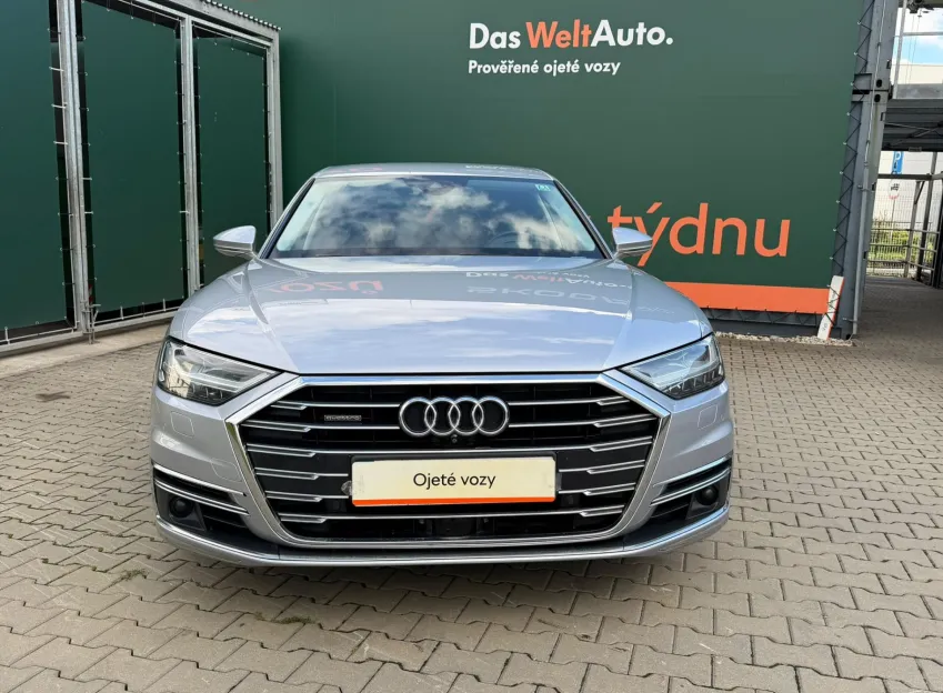 Audi A8 LONG 3.0TDI 210KW QUATTRO AUTOMAT
