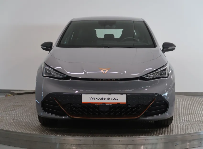 Cupra Born ELECTRIC 150KW / 62kWh ALU18"