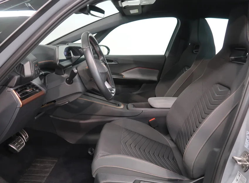 Cupra Born ELECTRIC 150KW / 62kWh ALU18"