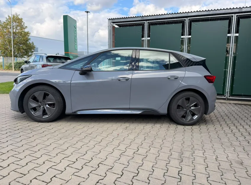 Cupra Born 150kW / 62kWh Electric