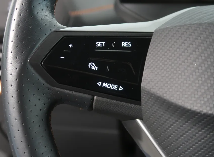 Cupra Born ELECTRIC 150KW / 62kWh ALU18"