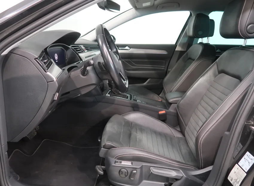 Volkswagen Passat ELEGANCE 2.0TDI 110KW DSG