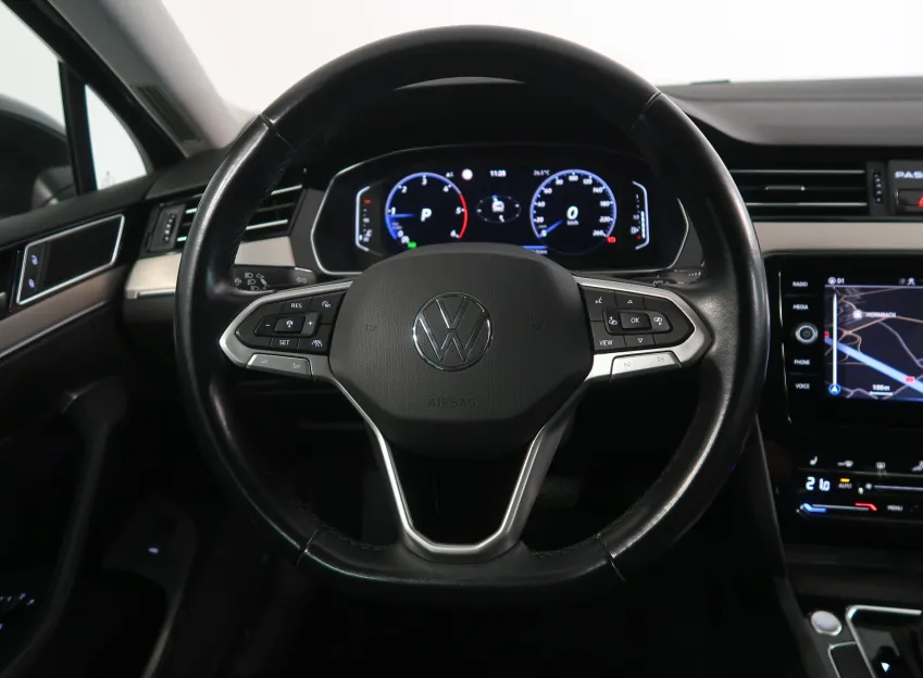 Volkswagen Passat ELEGANCE 2.0TDI 110KW DSG