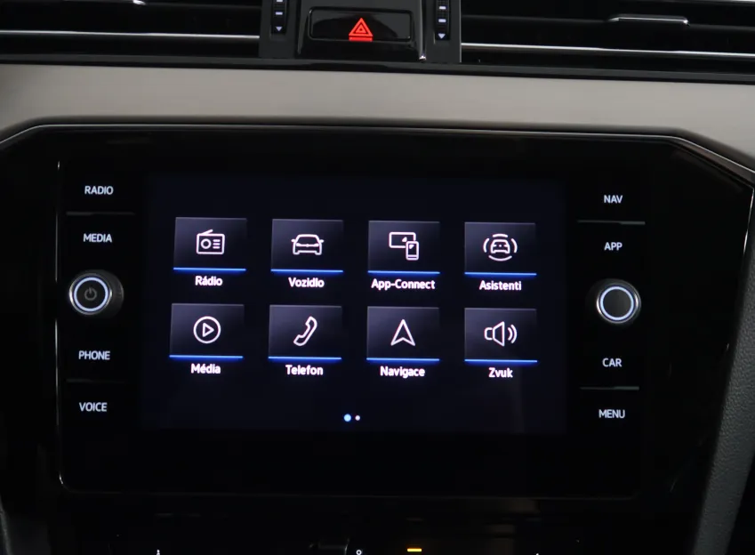Volkswagen Passat ELEGANCE 2.0TDI 110KW DSG