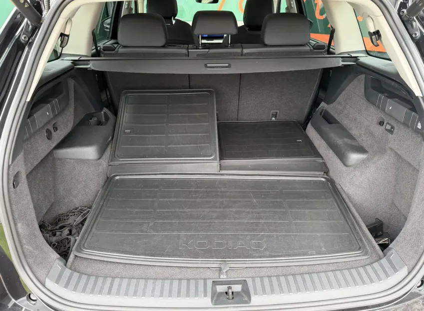 Škoda Kodiaq EXCLUSIVE SELECTION 2,0 TDI 142 kW DSG 7MÍST ZÁRUK