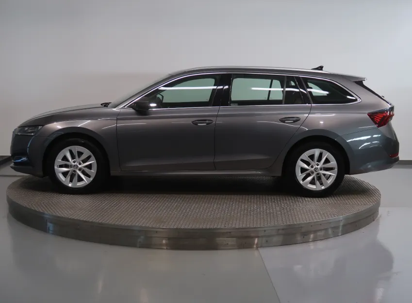 Škoda Octavia STYLE 2.0TDI 85KW ZÁRUKA