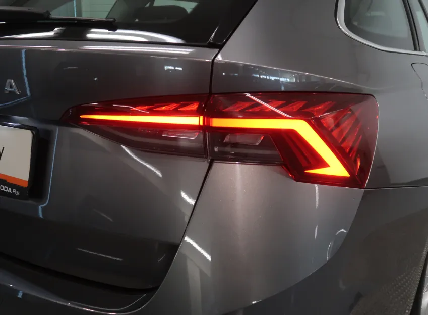 Škoda Octavia STYLE 2.0TDI 85KW ZÁRUKA
