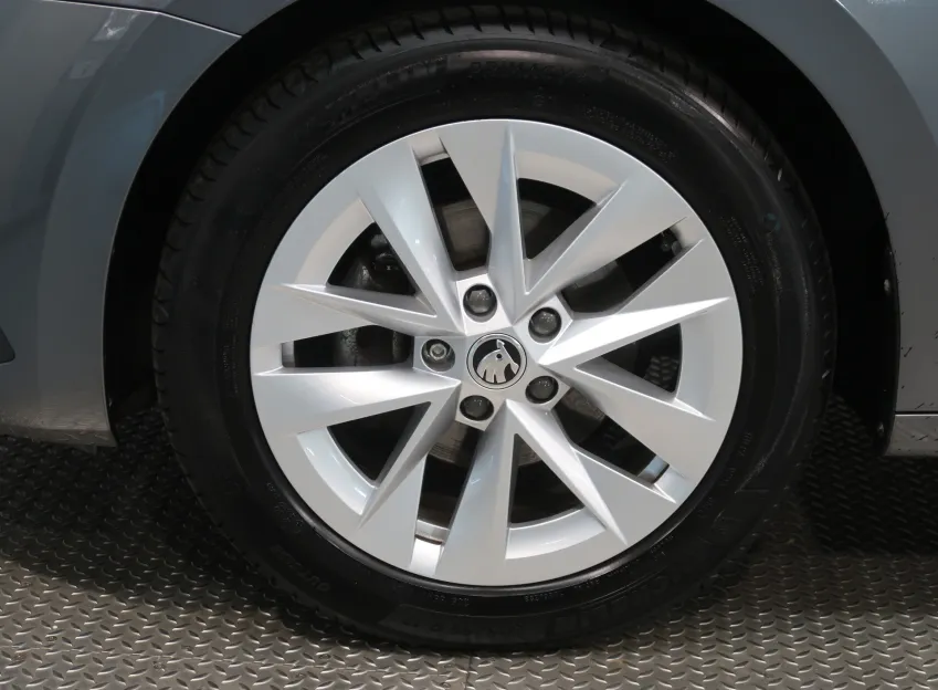 Škoda Octavia STYLE 2.0TDI 85KW ZÁRUKA