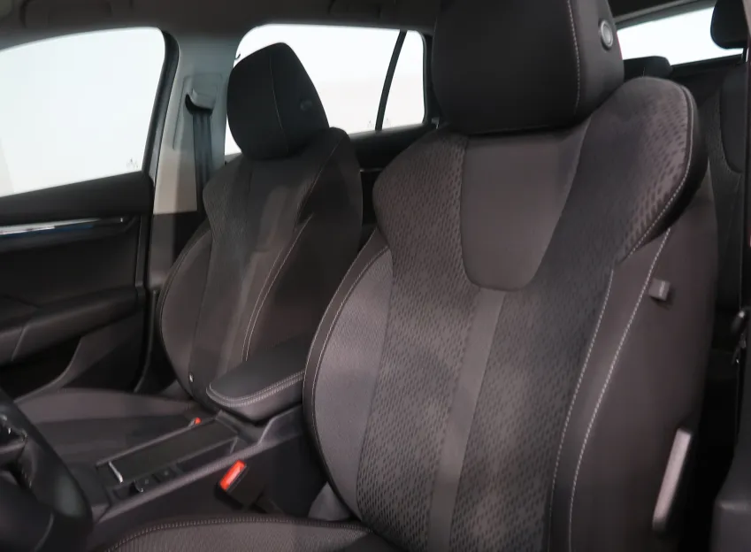 Škoda Octavia STYLE 2.0TDI 85KW ZÁRUKA