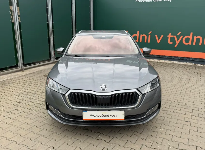 Škoda Octavia COMBI STYLE 2.0TDI 85KW ZÁRUKA KAMERA