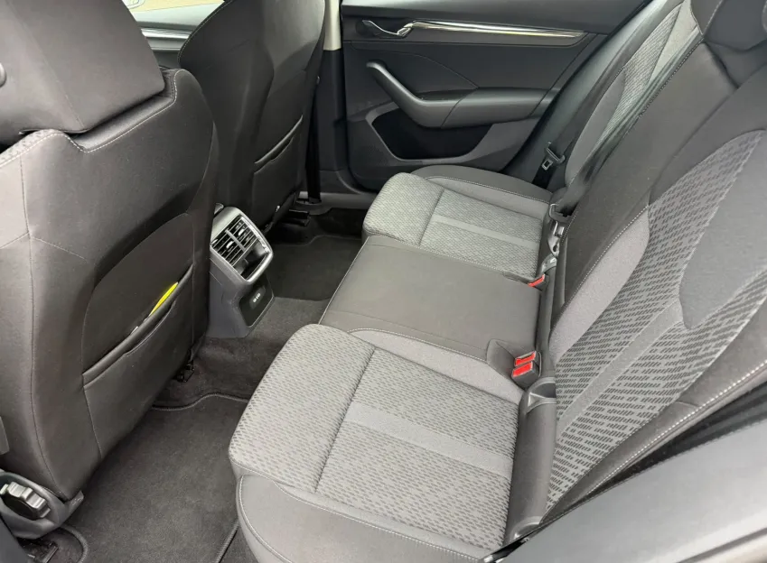 Škoda Octavia COMBI STYLE 2.0TDI 85KW ZÁRUKA KAMERA