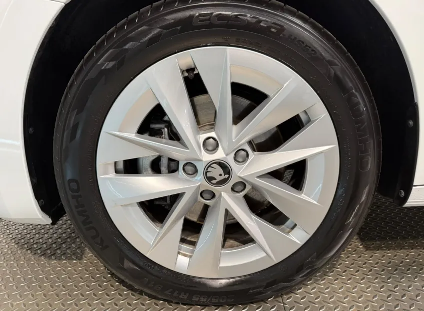 Škoda Octavia TOP SELECTION 2.0TSI 150KW MATRIX