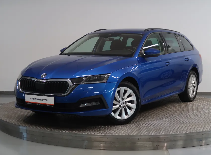 Škoda Octavia FRESH PLUS 1.5TSI 110KW KAMERA EL.KUFR