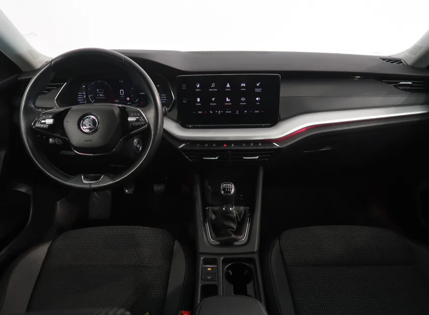 Škoda Octavia FRESH PLUS 1.5TSI 110KW KAMERA EL.KUFR