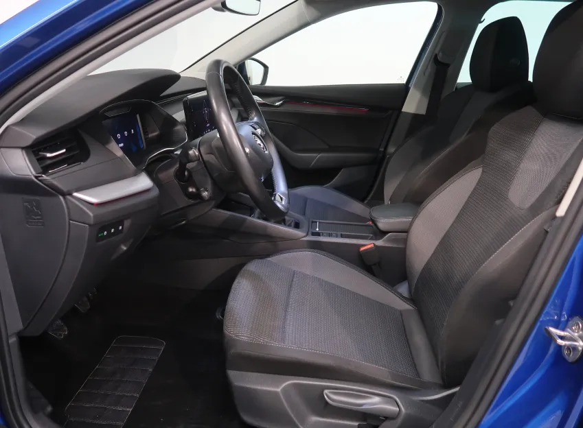 Škoda Octavia FRESH PLUS 1.5TSI 110KW KAMERA EL.KUFR