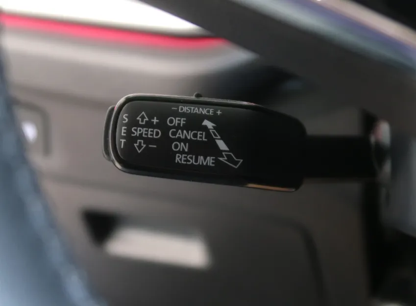 Škoda Octavia FRESH PLUS 1.5TSI 110KW KAMERA EL.KUFR