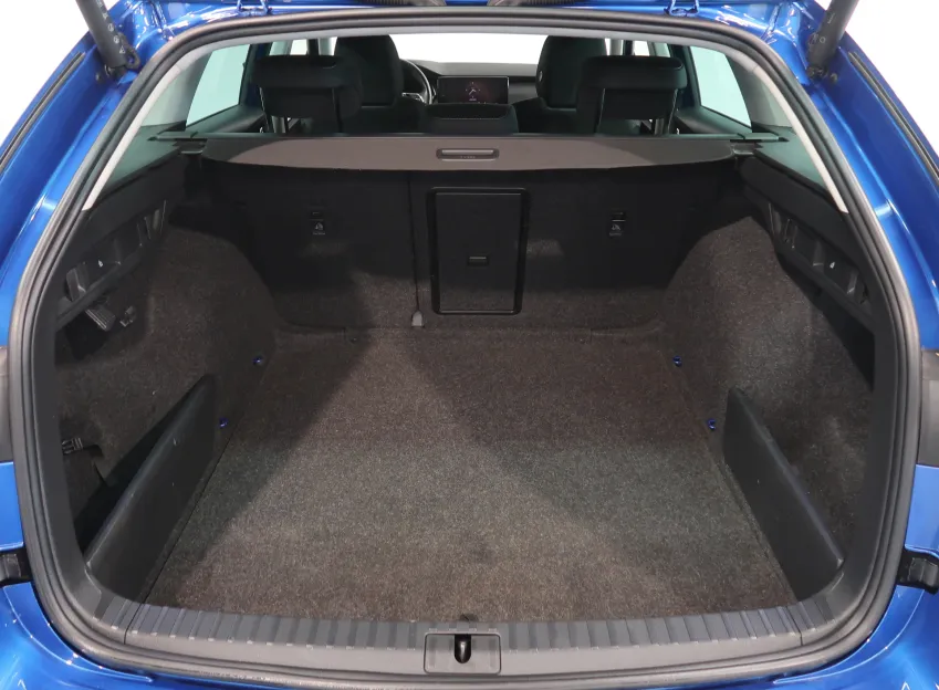 Škoda Octavia FRESH PLUS 1.5TSI 110KW KAMERA EL.KUFR