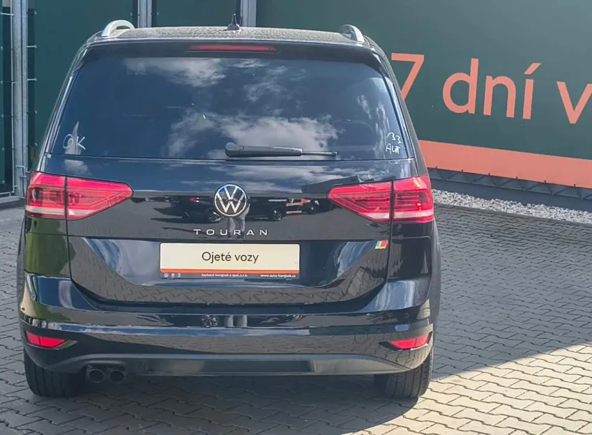 Volkswagen Touran HIGHLINE 2.0TDI 110KW DSG ZÁRUKA