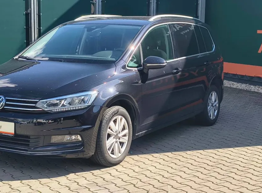 Volkswagen Touran HIGHLINE 2.0TDI 110KW DSG ZÁRUKA