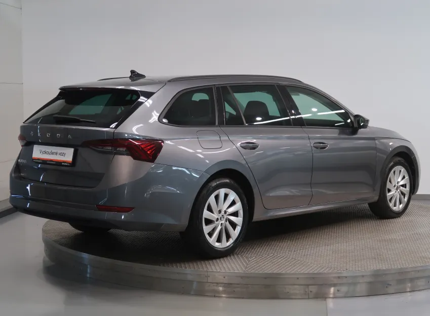 Škoda Octavia FRESH PLUS 2.0TDI 85kW ZÁRUKA KAMERA