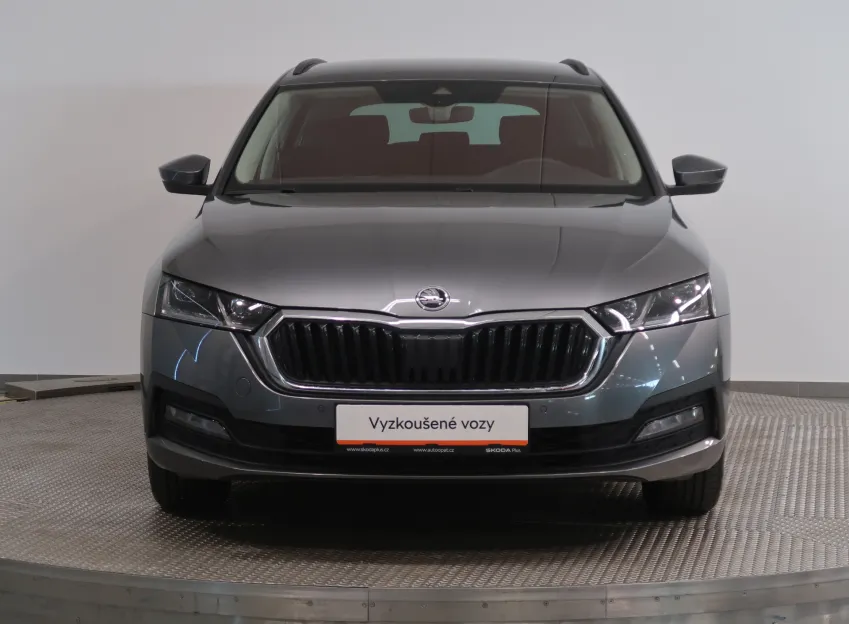 Škoda Octavia FRESH PLUS 2.0TDI 85kW ZÁRUKA KAMERA