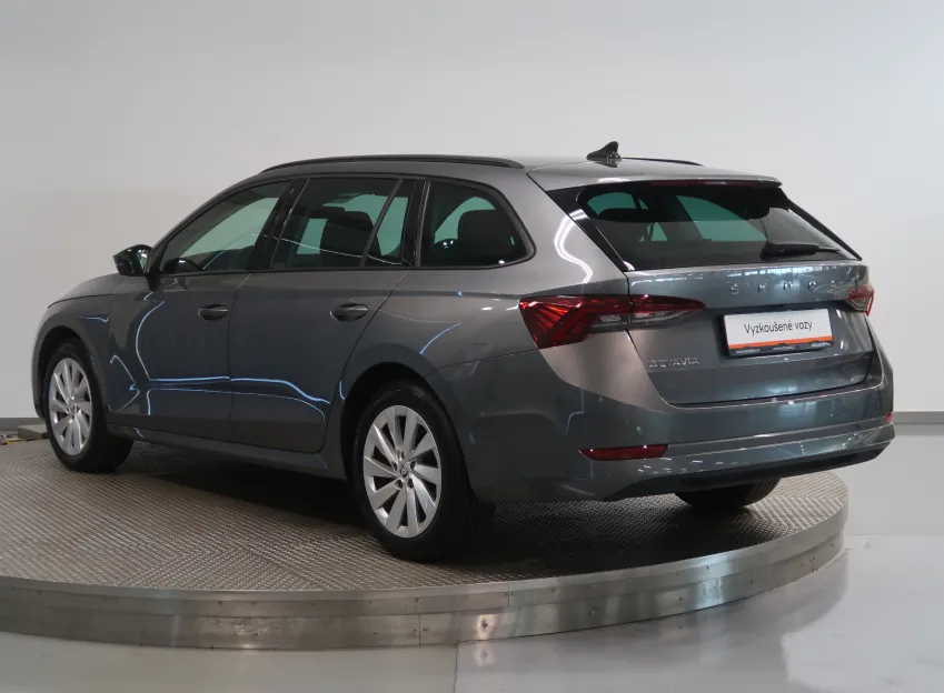 Škoda Octavia FRESH PLUS 2.0TDI 85kW ZÁRUKA KAMERA