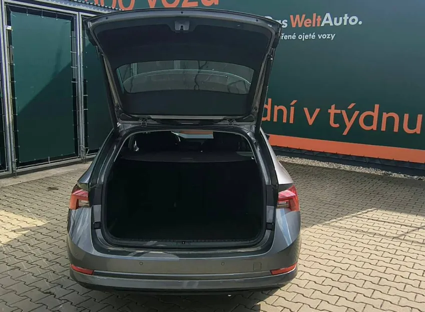 Škoda Octavia COMBI FRESH PLUS 2.0TDI 85kW KAMERA