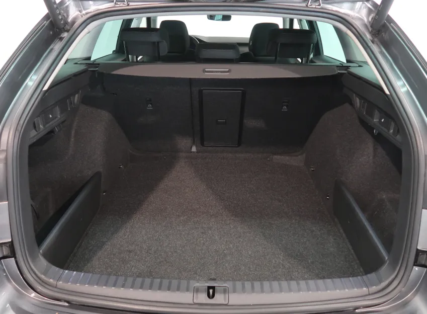 Škoda Octavia FRESH PLUS 2.0TDI 85kW ZÁRUKA KAMERA
