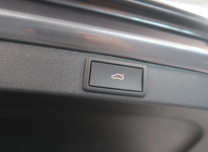 Škoda Octavia FRESH PLUS 2.0TDI 85KW KAMERA