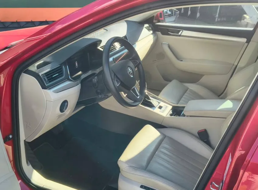 Škoda Superb L&K 2.0TSI 200KW DSG 4x4 TAŽNÉ