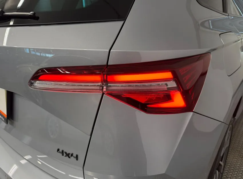 Škoda Karoq SPORTLINE 2.0TDI 110KW 4X4 DSG CANTON TAŽNÉ