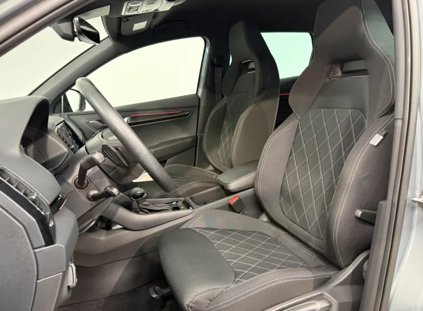 Škoda Karoq SPORTLINE 2.0TDI 110KW 4X4 DSG CANTON TAŽNÉ