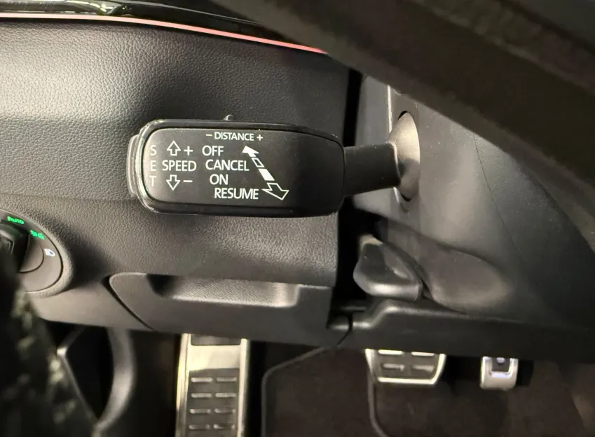 Škoda Karoq SPORTLINE 2.0TDI 110KW 4X4 DSG CANTON TAŽNÉ