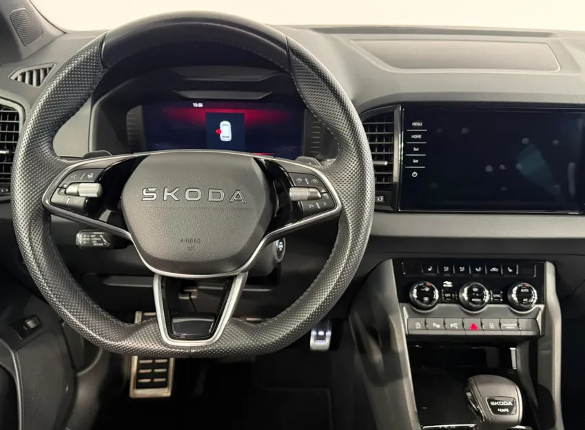 Škoda Karoq SPORTLINE 2.0TDI 110KW 4X4 DSG CANTON TAŽNÉ
