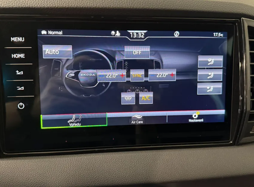 Škoda Karoq SPORTLINE 2.0TDI 110KW 4X4 DSG CANTON TAŽNÉ