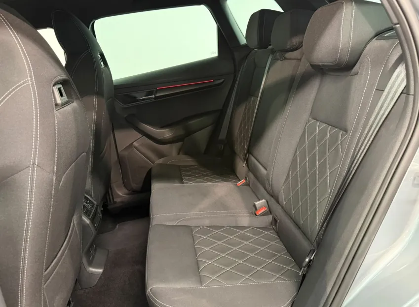 Škoda Karoq SPORTLINE 2.0TDI 110KW 4X4 DSG CANTON TAŽNÉ